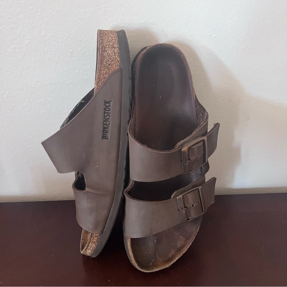 Brown Birkenstock Sandals - Size 7.5